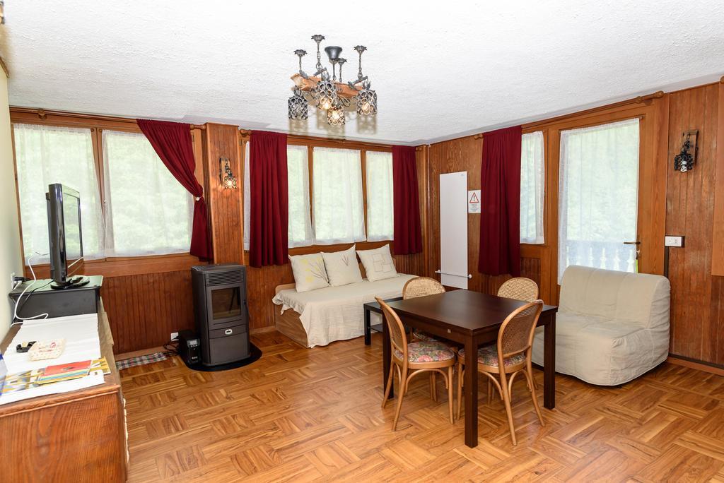 Hotel Genzianella Champoluc Eksteriør bilde