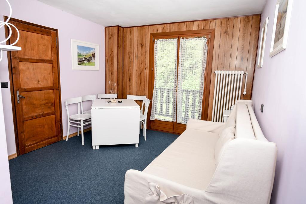 Hotel Genzianella Champoluc Eksteriør bilde
