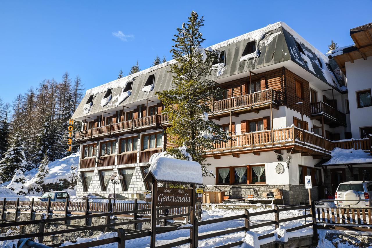 Hotel Genzianella Champoluc Eksteriør bilde